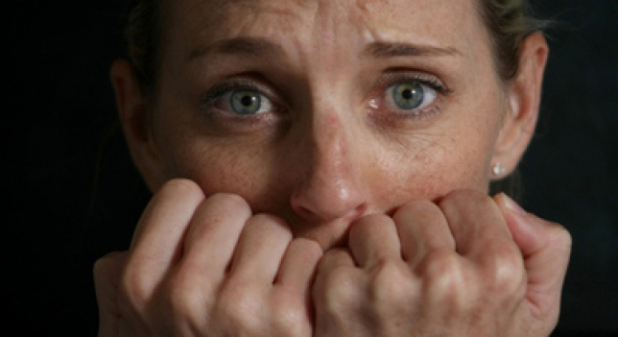 La insoportable rutina de vivir con miedo