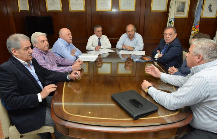Finalmente Acuña desistió y adhirió a la Policía Local malvinas-argentinas-hurlingham-y-pilar-adhirieron-a-la-polica-local