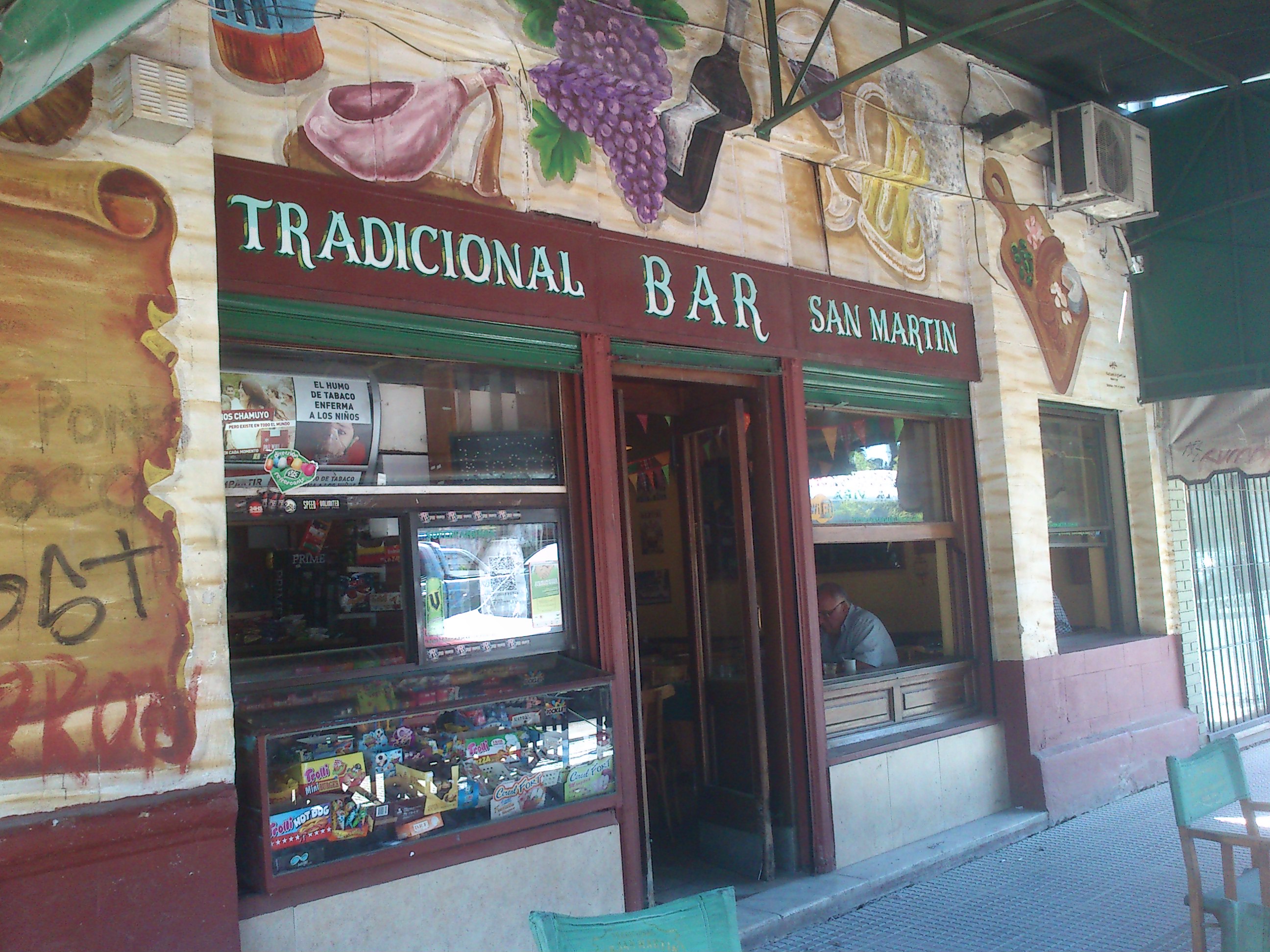 El Bar San Martín de Hurlingham declarado de interés histórico Bar San Martin de Hurlingham homenajeado