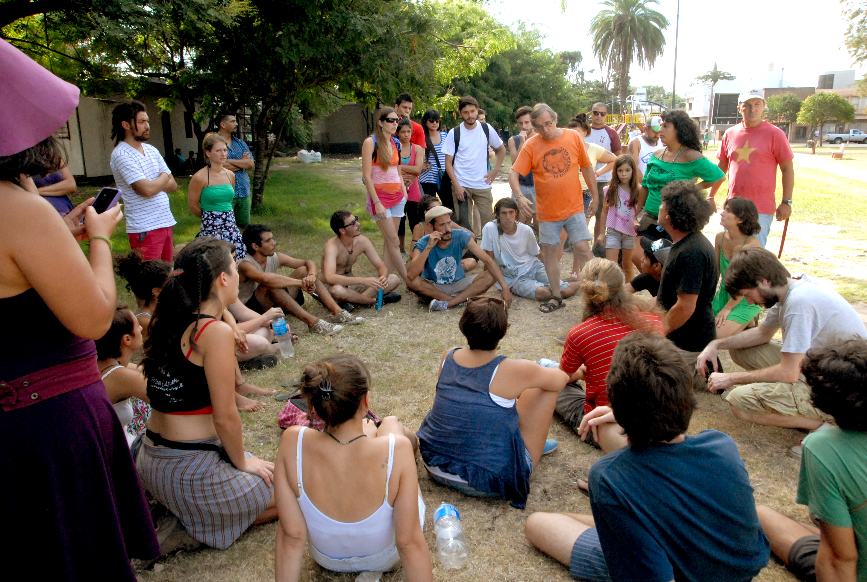 Polémica por el corso: “Ellos creían que nos iban a asustar y que nos íbamos a ir del predio”