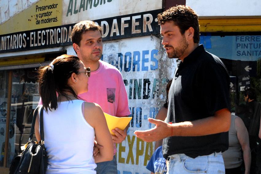 Delfino propone un Cabildo Abierto para Hurlingham Lucas Delfino propone un Cabildo Abierto para Hurlingham