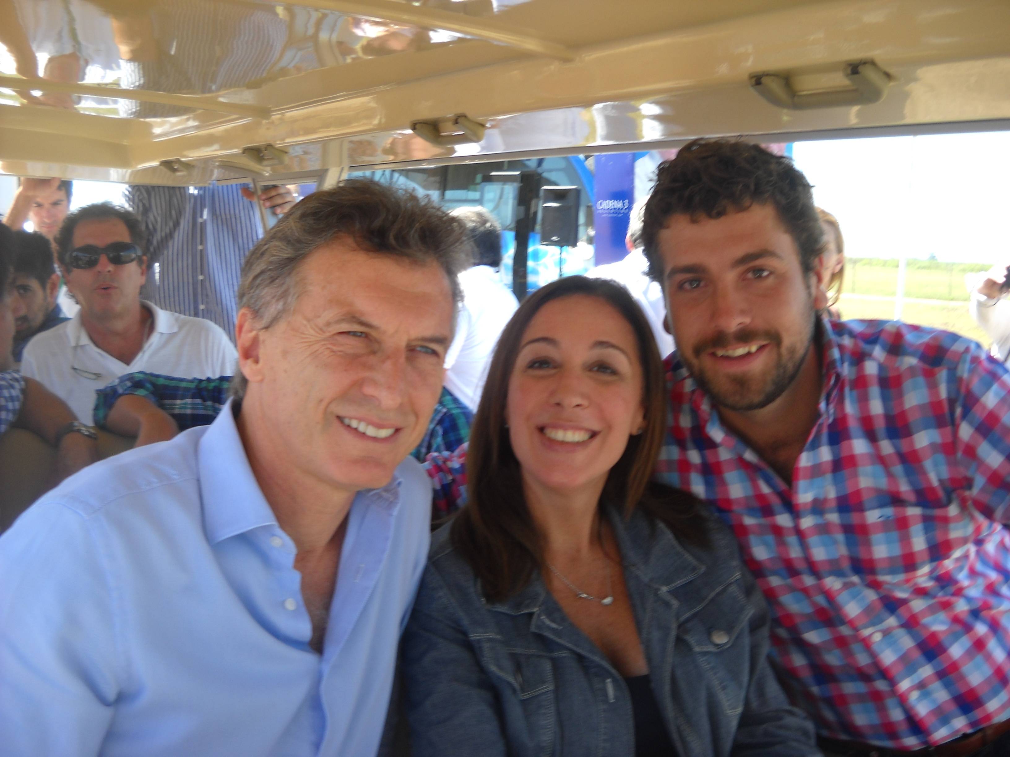 Macri y Vidal marcaron la cancha en Hurlingham: el candidato del PRO es Delfino Macri Vidal y Delfino