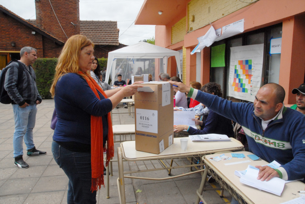 Ramazoti, candidata a intendente del FIT