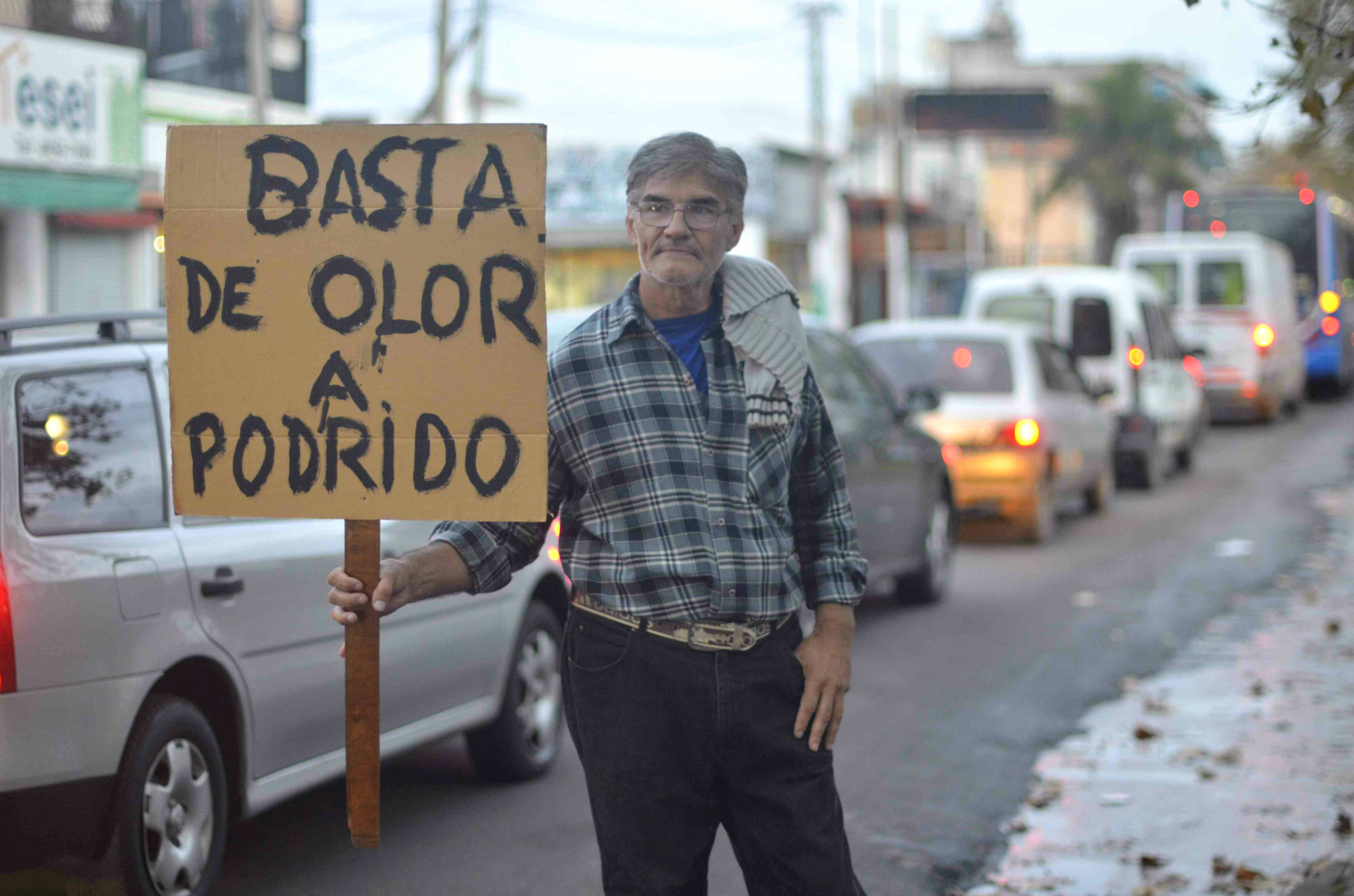 Continúan los malos olores en Tesei y la fábrica Rousselot convoca a una nueva reunión