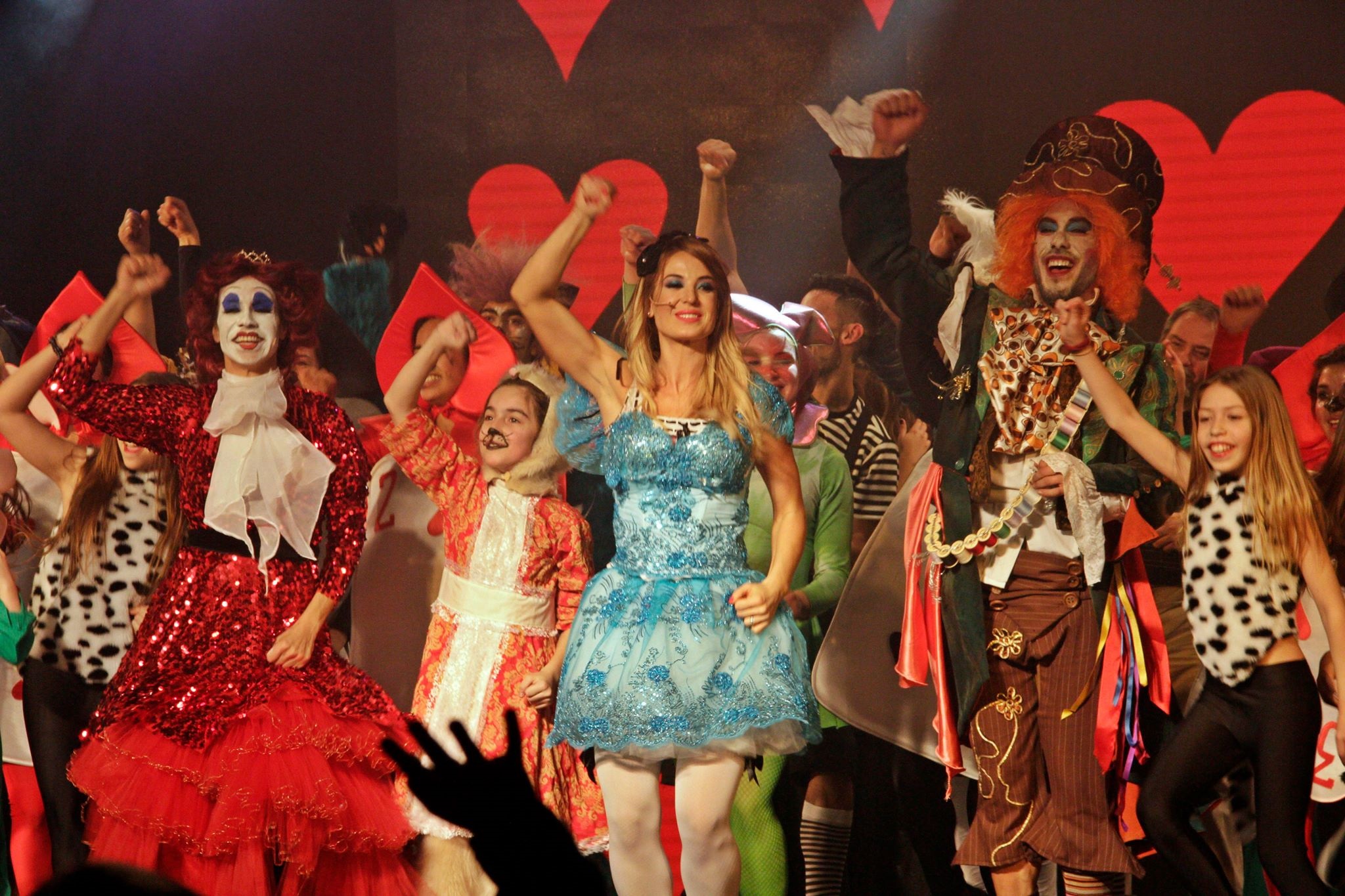 Jesica Cirio trae un alboroto al Centro Cultural