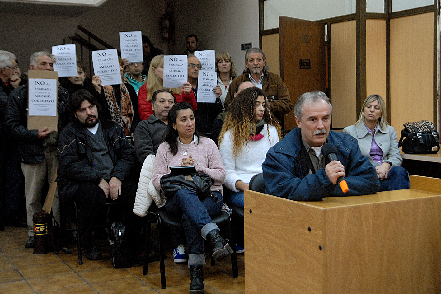 Reclamos por el amparo colectivo en la Banca Abierta