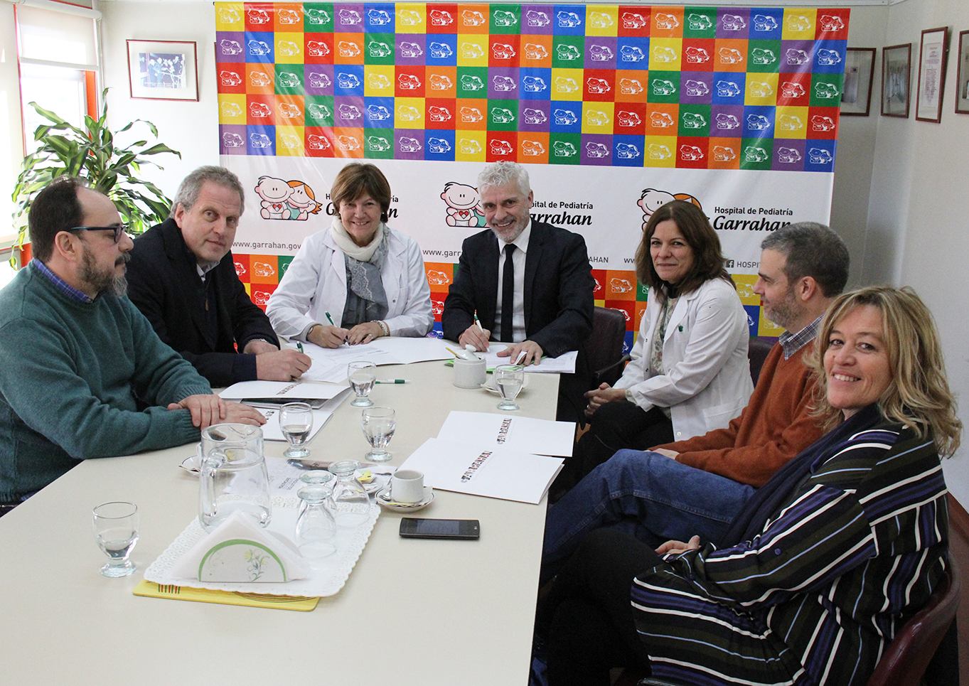 Acuerdo entre la Universidad Nacional de Hurlingham y el Hospital Garraham para beneficio de estudiantes de enfermería