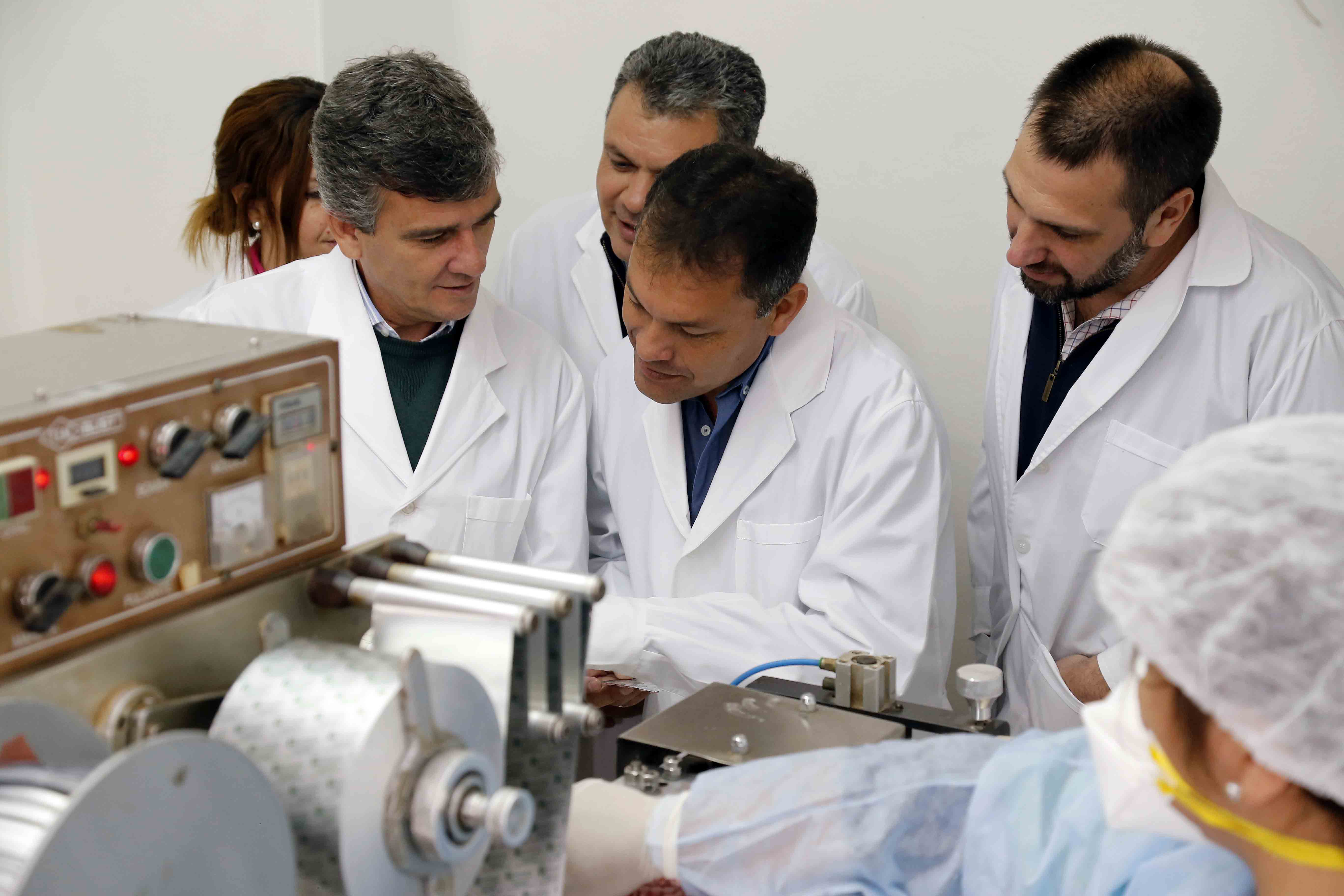 El Municipio firmó un convenio para proveer de medicamentos a Moreno