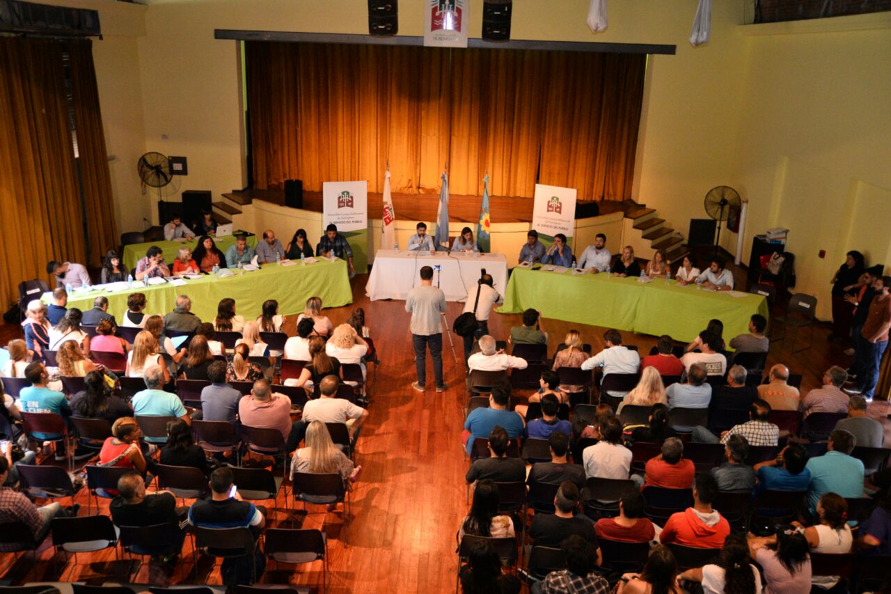 El Concejo Deliberante de Hurlingham manifestó su rechazo a las políticas económicas y los despidos del macrismo