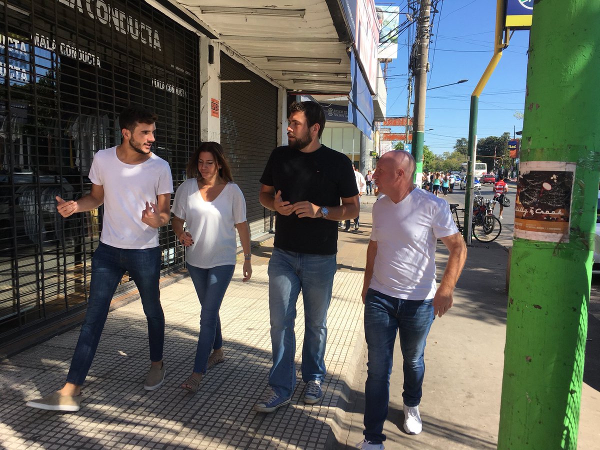 Cambiemos realizó el primer timbreo del año