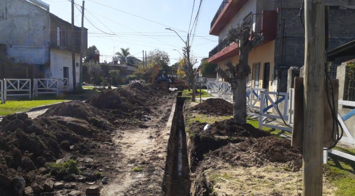La Provincia inició la nueva obra de red cloacal para Hurlingham
