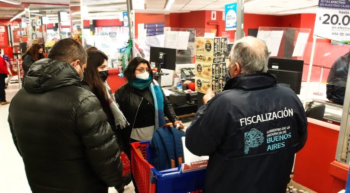 El Gobierno de la Provincia inhabilitó balanzas en Carrefour de Hurlingham por estar mal calibradas