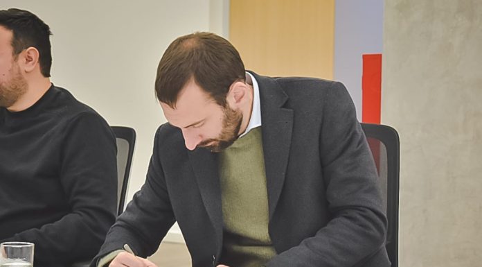 Selci y su particular modo de ejercer el rol de interino