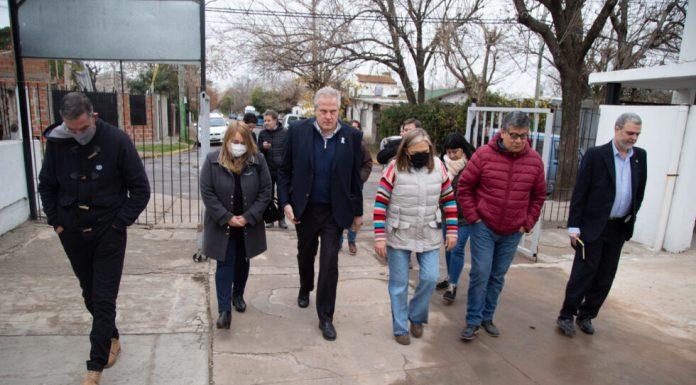 UNAHUR refuerza su vinculación con escuelas del distrito