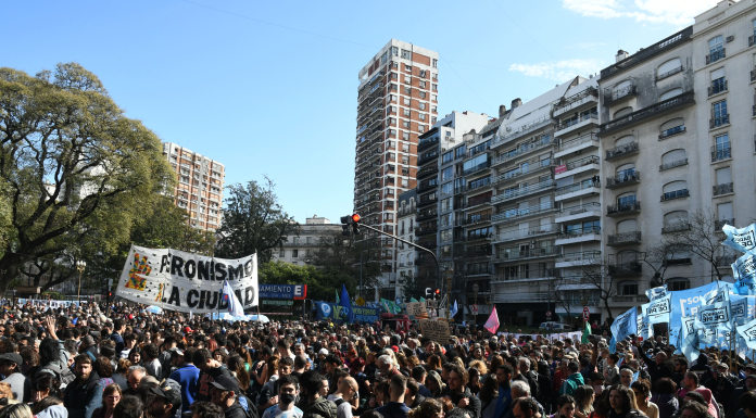 “El vallado por la culata”