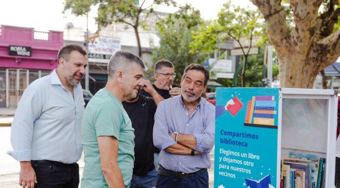 “Día Mundial de la Lectura” con mini bibliotecas en plazas de Hurlingham