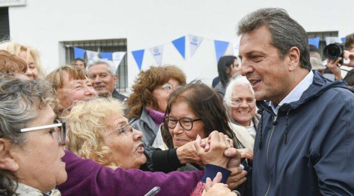 Massa anunció en Hurlingham refuerzo alimentario de $45.000 para jubilados