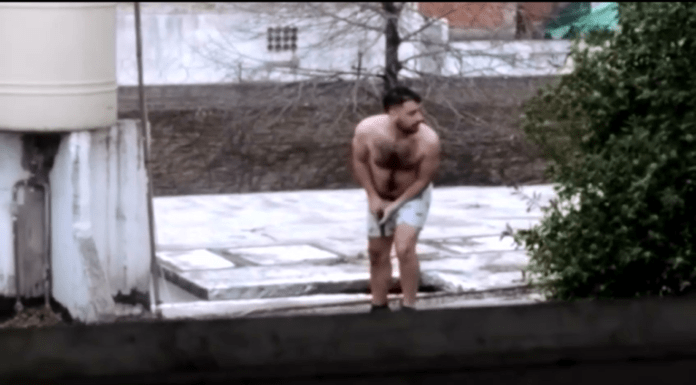 En calzoncillos y a los tiros se defendió de un robo