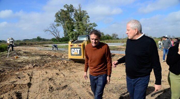 El gobierno bonaerense reinició las obras del campo de deportes de UNAHUR