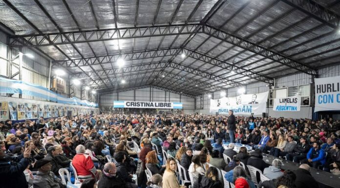 Máximo Kirchner encabezó el lanzamiento de la campaña de La Cámpora en Hurlingham