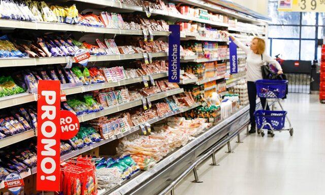 El 86% de los argentinos siente que su salario pierde contra la inflación