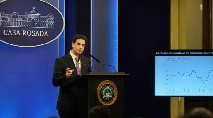Cataratas de críticas y burlas al vocero presidencial, el hurlinguense Adrián Ravier