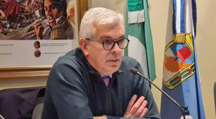 Julián Domínguez: «Entregar el INTA para negocios inmobiliarios es de una perversidad sin límites»