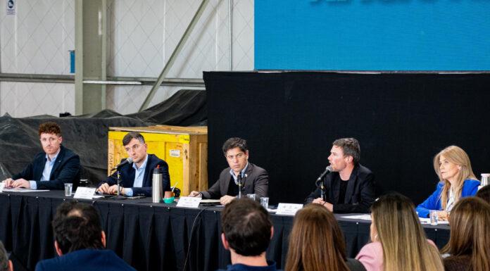 Ghi y Kicillof encabezaron en Morón un encuentro por el Día de la Industria